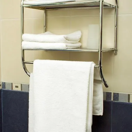 Prica לינה וארוחת בוקר ניסקה בנז'ה